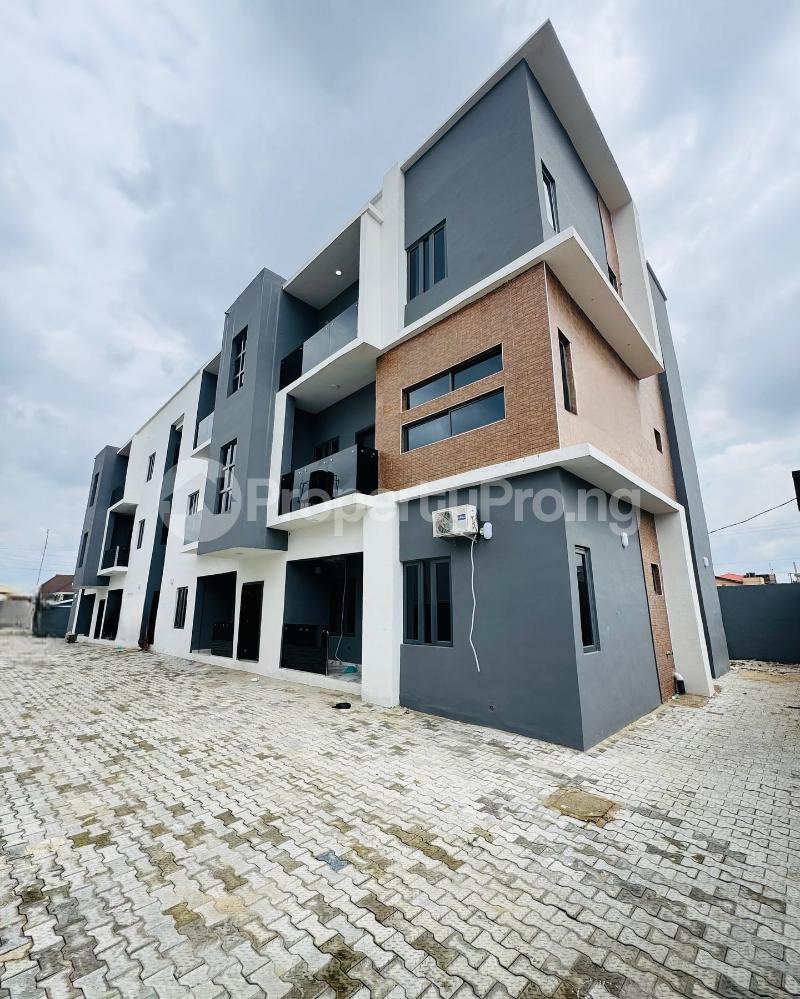 2 bedroom House for sale Agege Oko Ogba Lagos