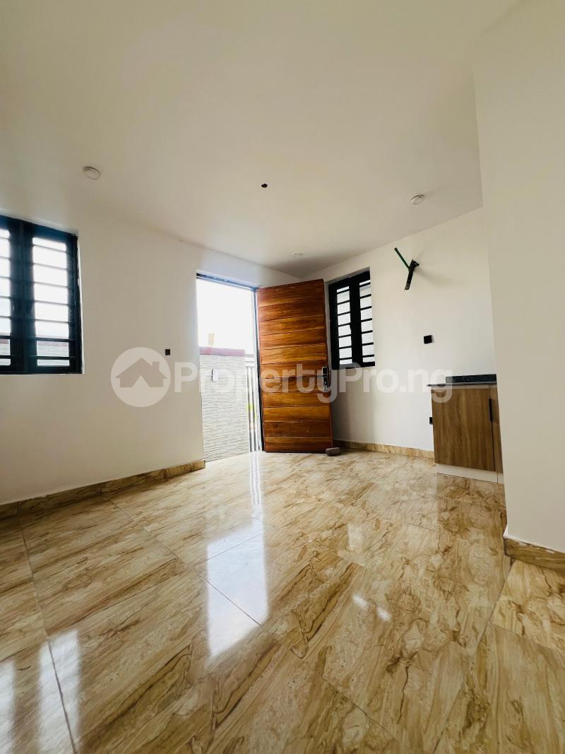 2 bedroom House for rent Ikate Lekki Lagos