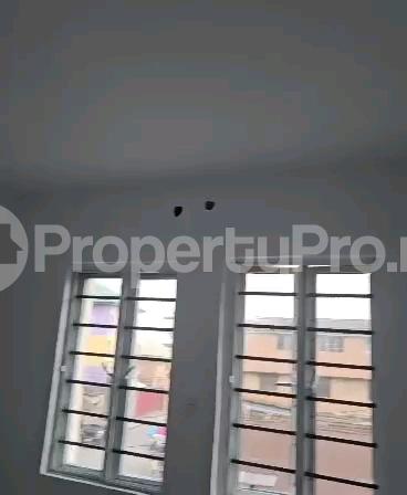 2 bedroom House for rent Shomolu Shomolu Lagos