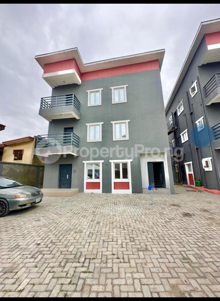 2 bedroom Flat / Apartment for rent New Road chevron Lekki Lagos