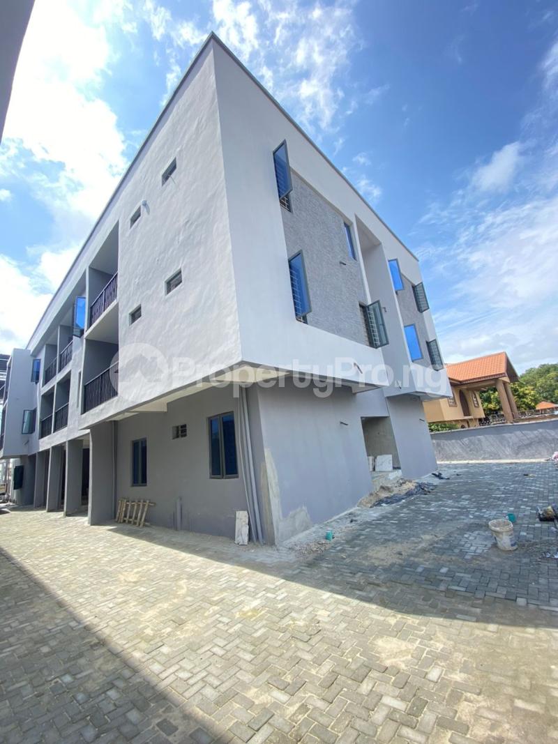 2 bedroom Flat / Apartment for sale Ologolo Lekki Lagos