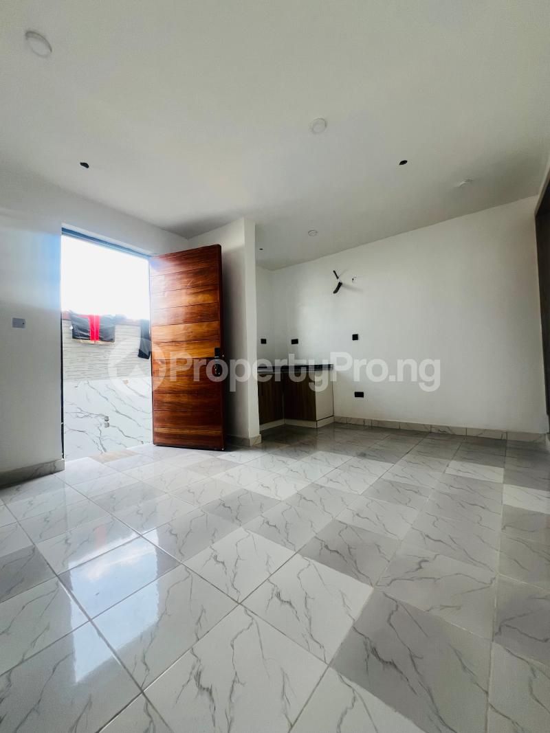 2 bedroom House for rent Ikate Lekki Lagos