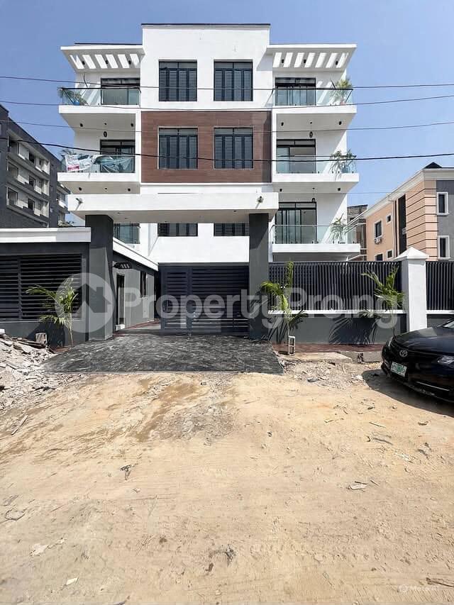 2 bedroom House for sale Ikate Lekki Lagos