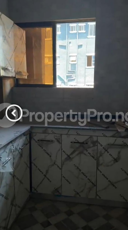 2 bedroom Flat / Apartment for rent Alagomeji Yaba Lagos