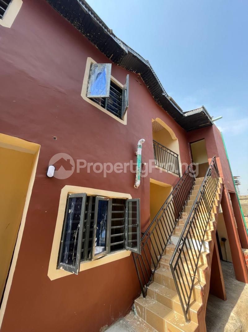 2 bedroom Flat / Apartment for rent Mokola, Ibadan Ibadan Oyo