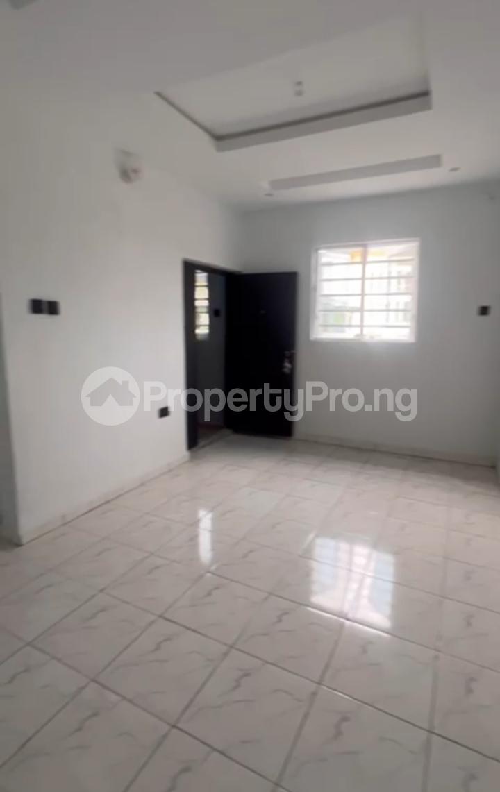 2 bedroom House for rent United Estate Sangotedo Ajah Lagos