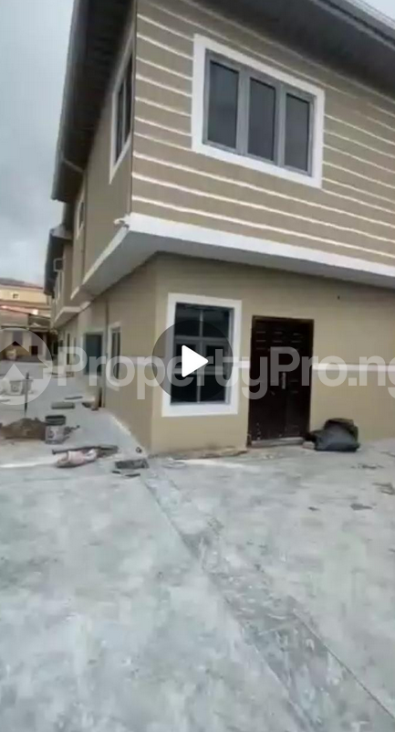 2 bedroom House for rent Soluyi Gbagada Lagos