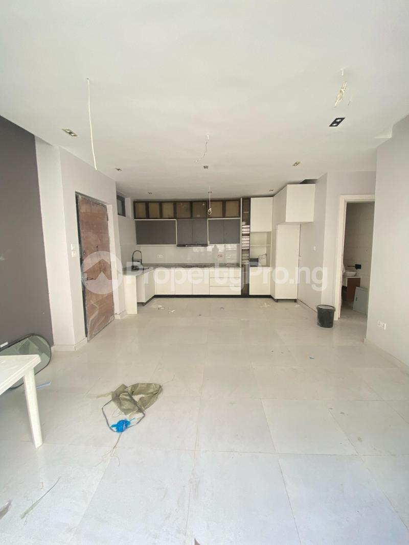 2 bedroom Flat / Apartment for sale Ologolo Lekki Lagos