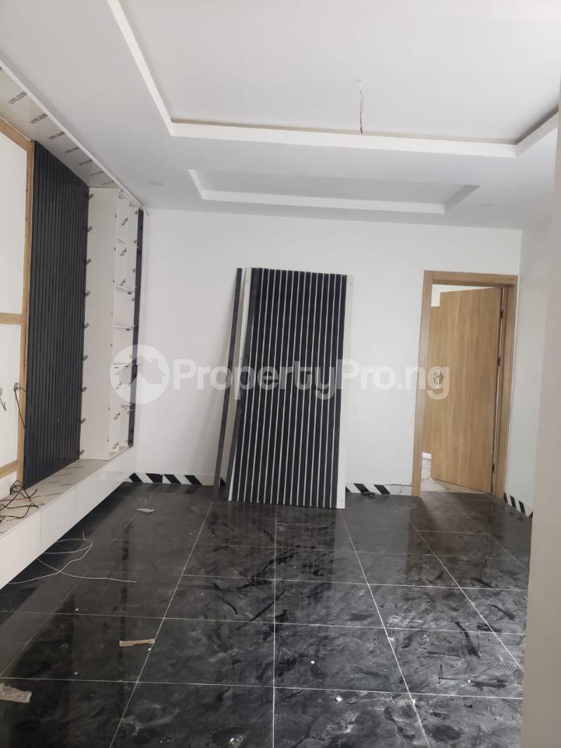2 bedroom Flat / Apartment for sale Ologolo Lekki Lagos
