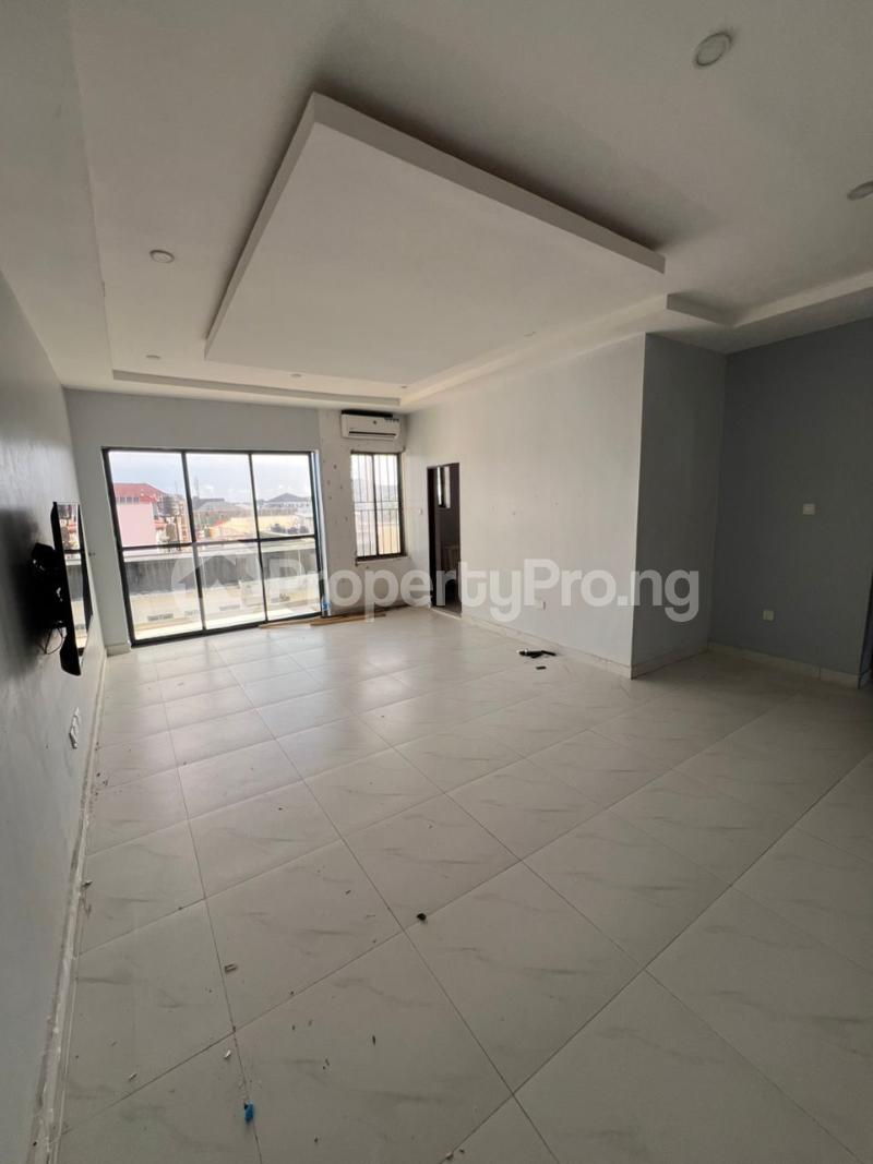 2 bedroom Flat / Apartment for rent Orchid chevron Lekki Lagos