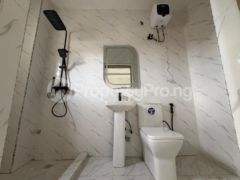 2 bedroom Flat / Apartment for sale Surulere Lagos