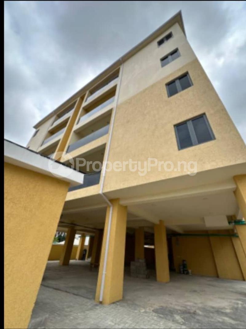 3 bedroom Flat / Apartment for rent  Lekki Phase 1 Lekki Lagos