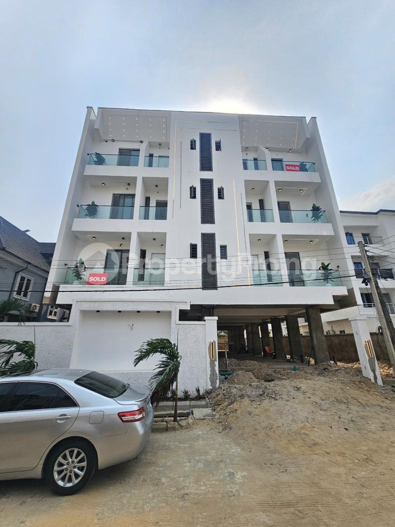 2 bedroom House for sale Jakande Lekki Lagos