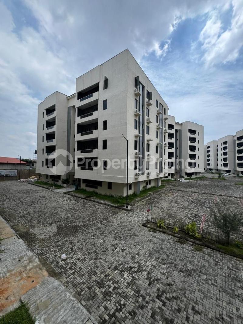 2 bedroom House for sale Surulere Lagos