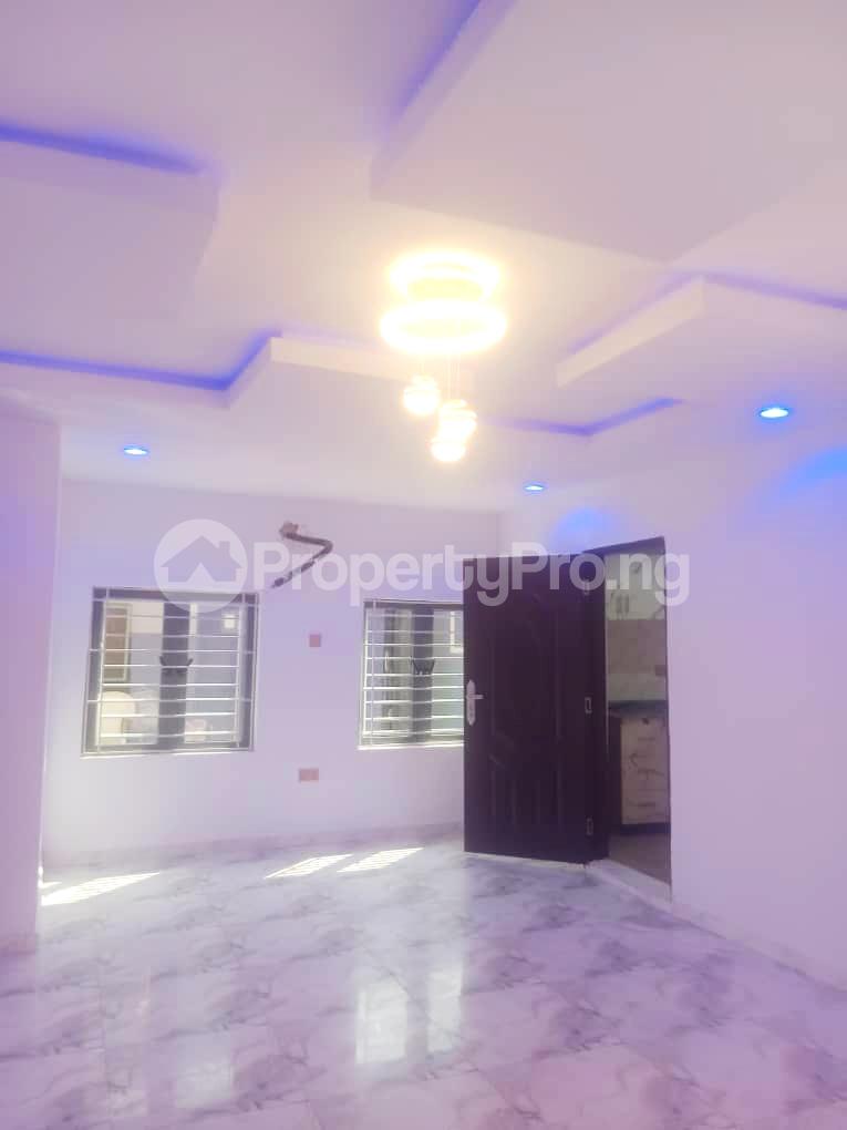 2 bedroom Flat / Apartment for rent By Edichart Shopping Mall Anthony Village Maryland Lagos
