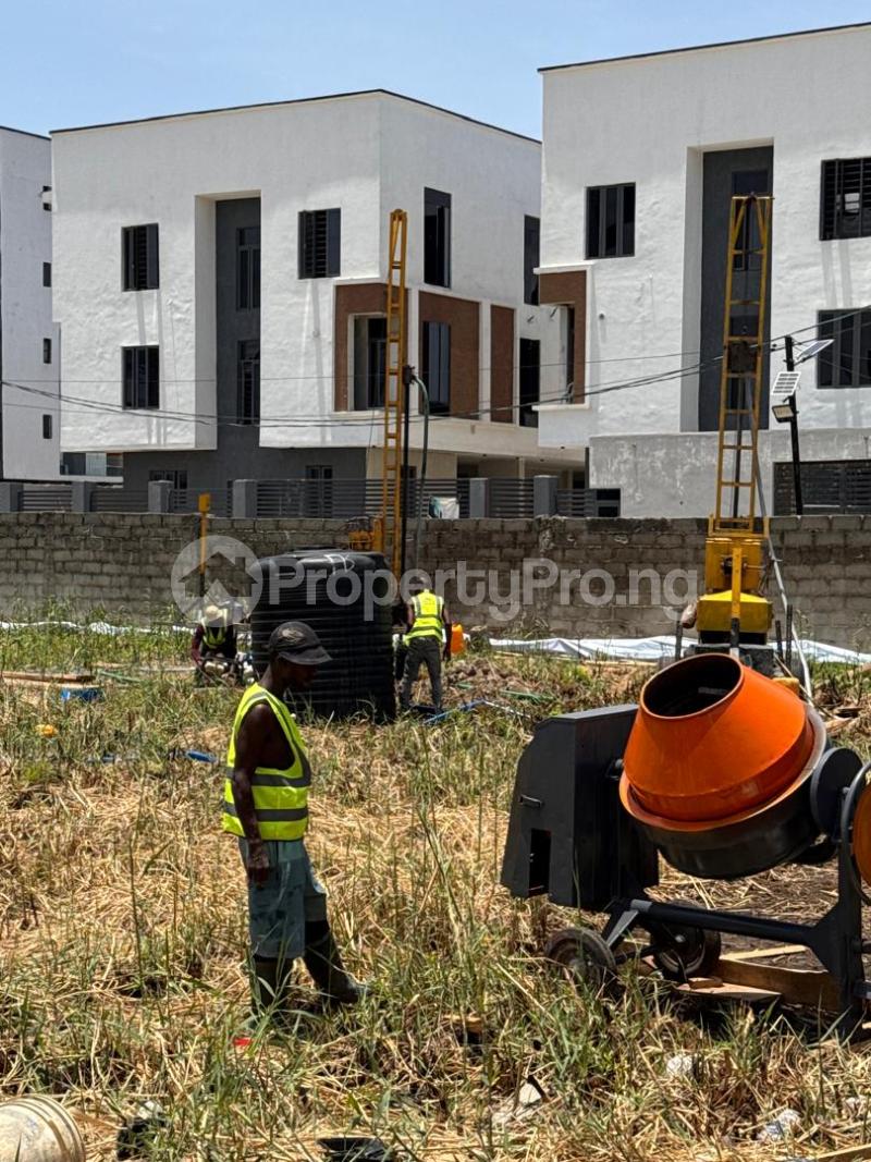 2 bedroom Flat / Apartment for sale Plot 7 Brownstone Estate Ikate Lekki Lagos - 0