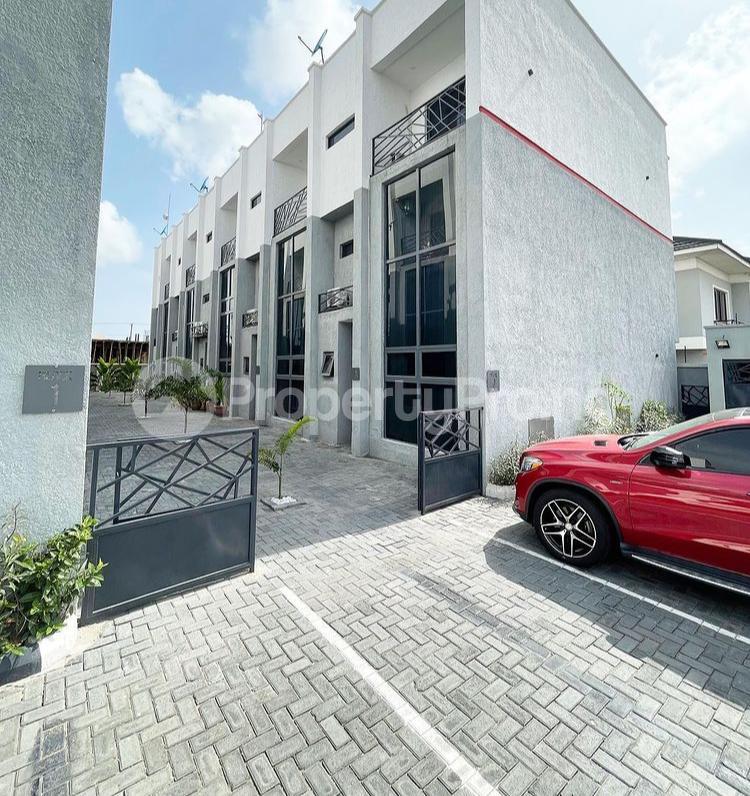 2 bedroom House for rent Lekki Phase 1 Lekki Lagos