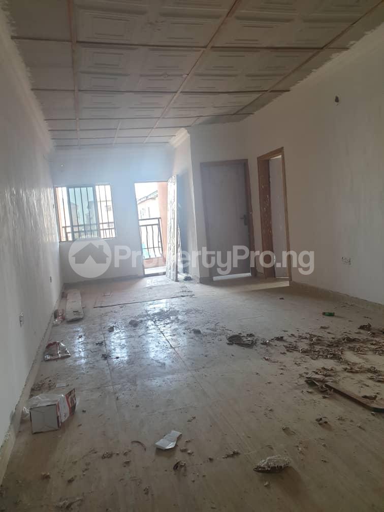 2 bedroom Flat / Apartment for rent Alagomeji, Yaba, Lagos. Alagomeji Yaba Lagos