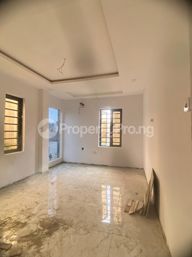 2 bedroom Flat / Apartment for rent  Alagomeji Yaba Lagos