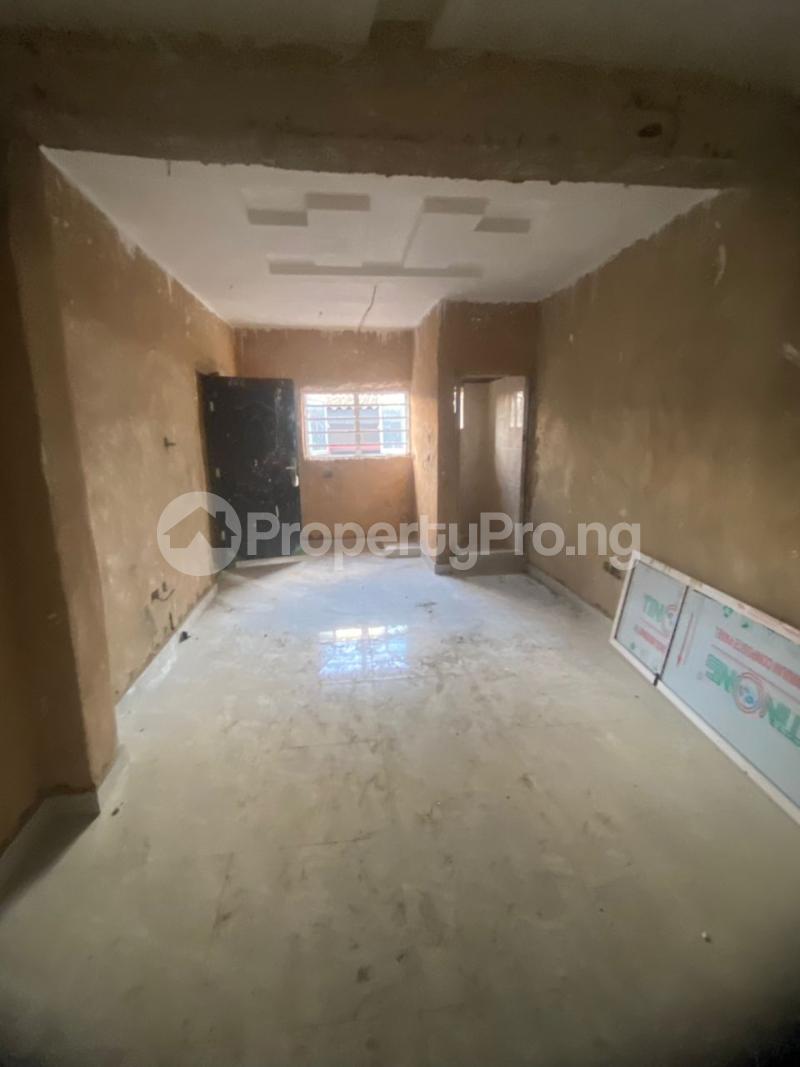 2 bedroom Flat / Apartment for rent Alagomeji Alagomeji Yaba Lagos