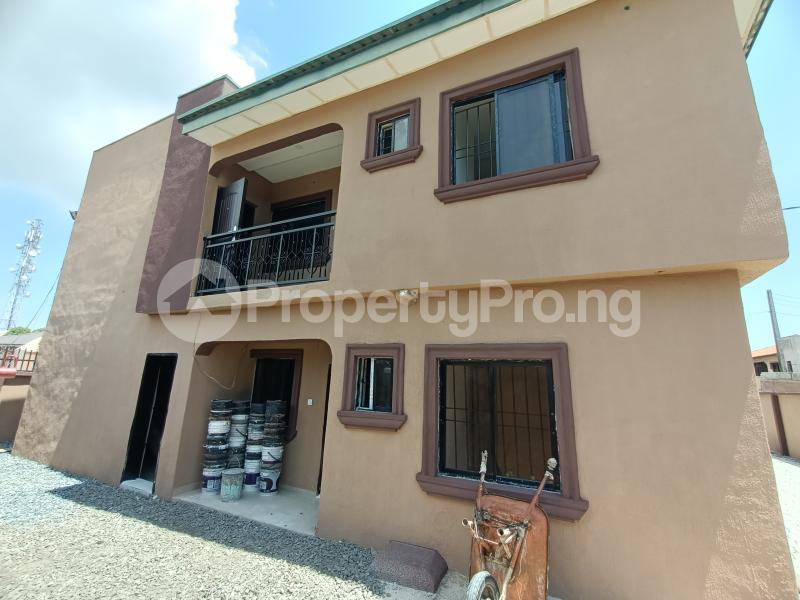 2 bedroom Flat / Apartment for rent Villa Road Badore Ajah Lagos