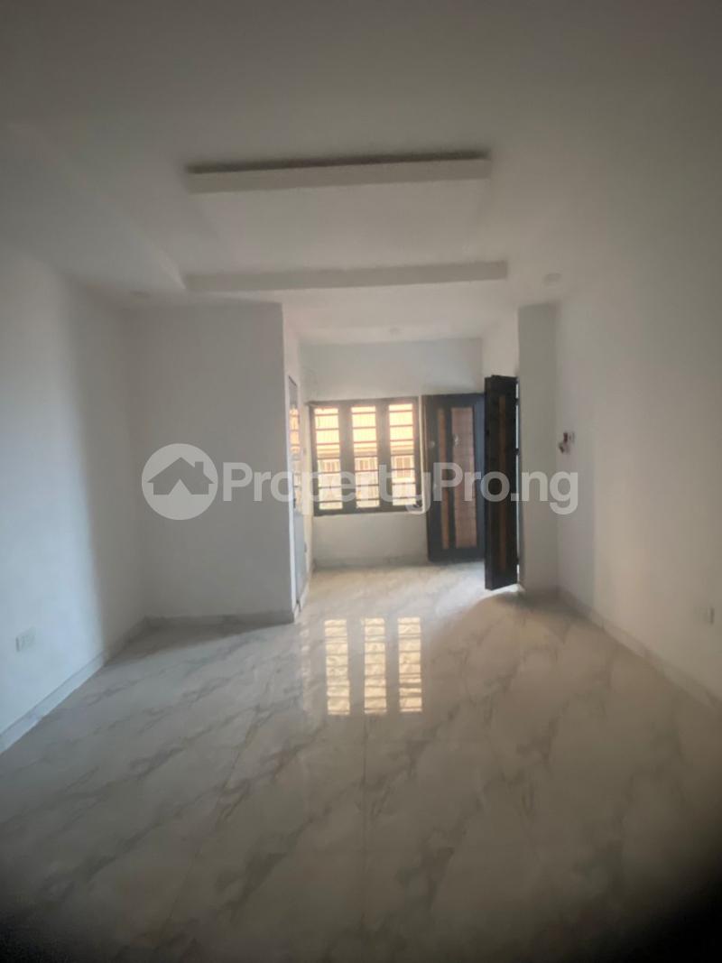 2 bedroom Flat / Apartment for rent Alagomeji Alagomeji Yaba Lagos