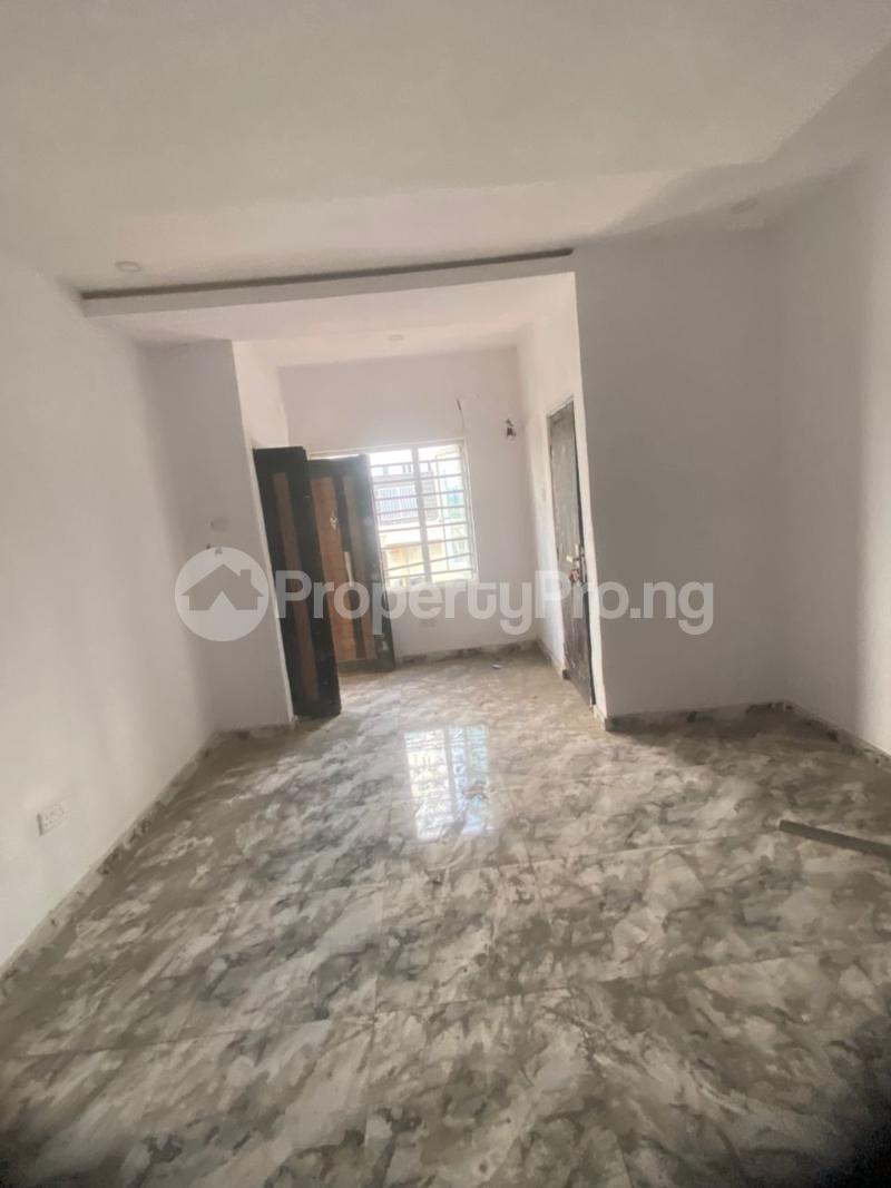 2 bedroom Flat / Apartment for rent Palmgroove Ikorodu Road (Ilupeju) Ilupeju Lagos