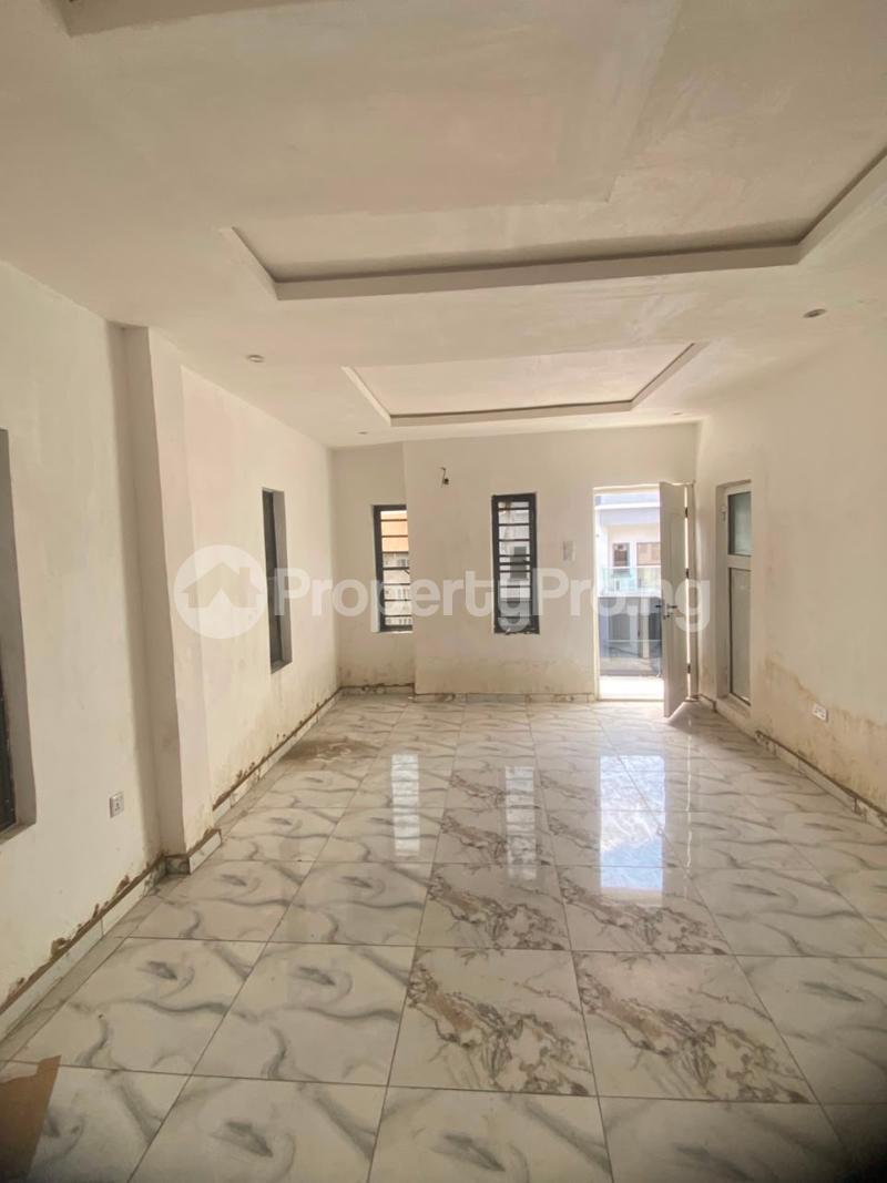 2 bedroom Flat / Apartment for rent Alagomeji Alagomeji Yaba Lagos
