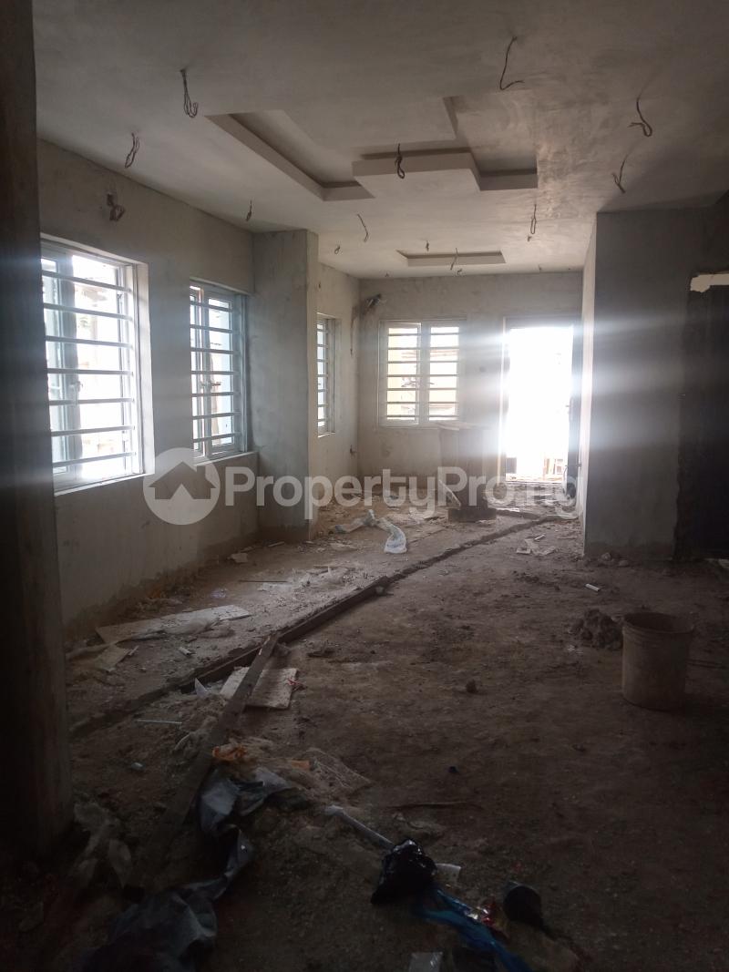 2 bedroom Flat / Apartment for rent Alagomeji Yaba Lagos