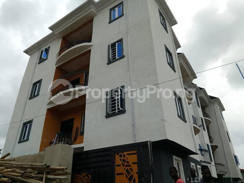 2 bedroom Flat / Apartment for rent Off Adetola Road Aguda Surulere Lagos