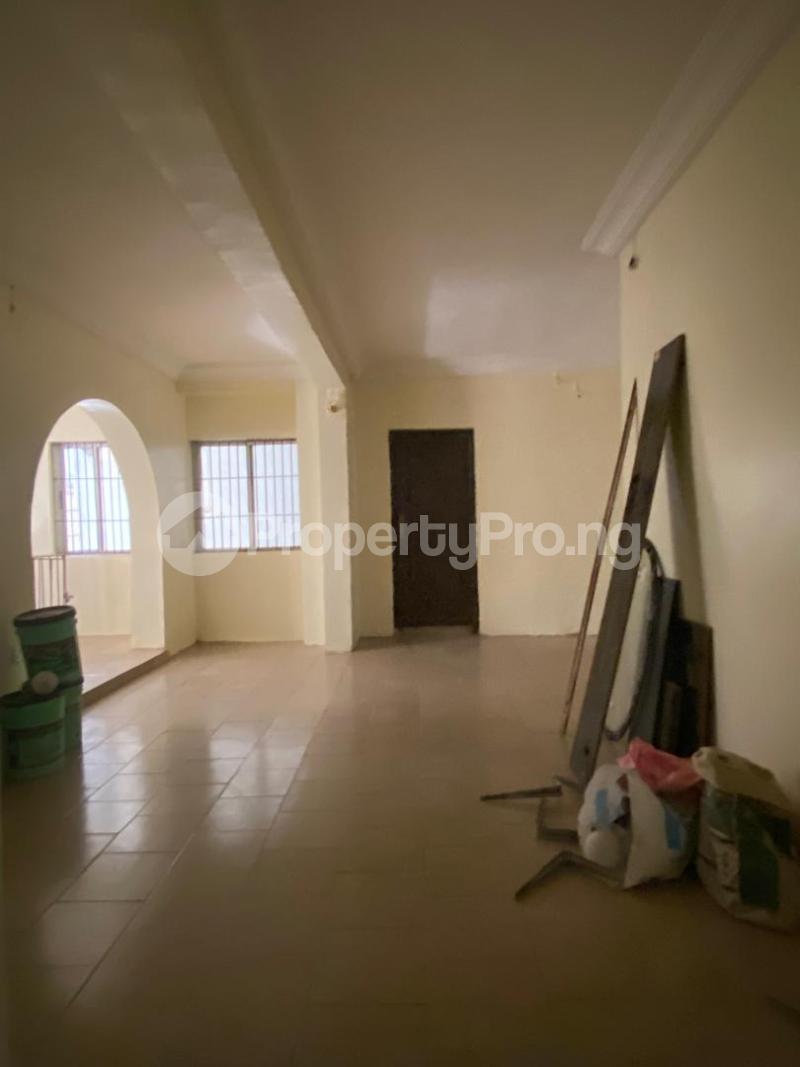 2 bedroom Flat / Apartment for rent Alagomeji Yaba Lagos