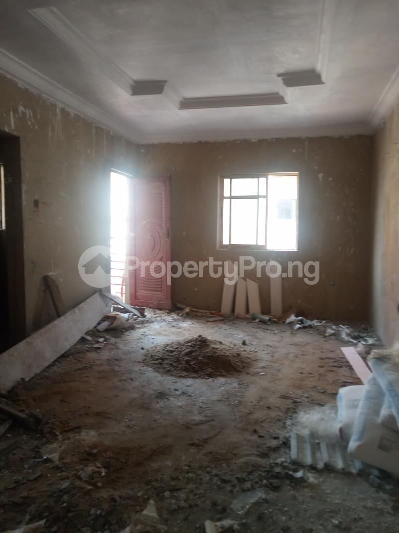 2 bedroom Flat / Apartment for rent Somolu Fola Agoro Yaba Lagos