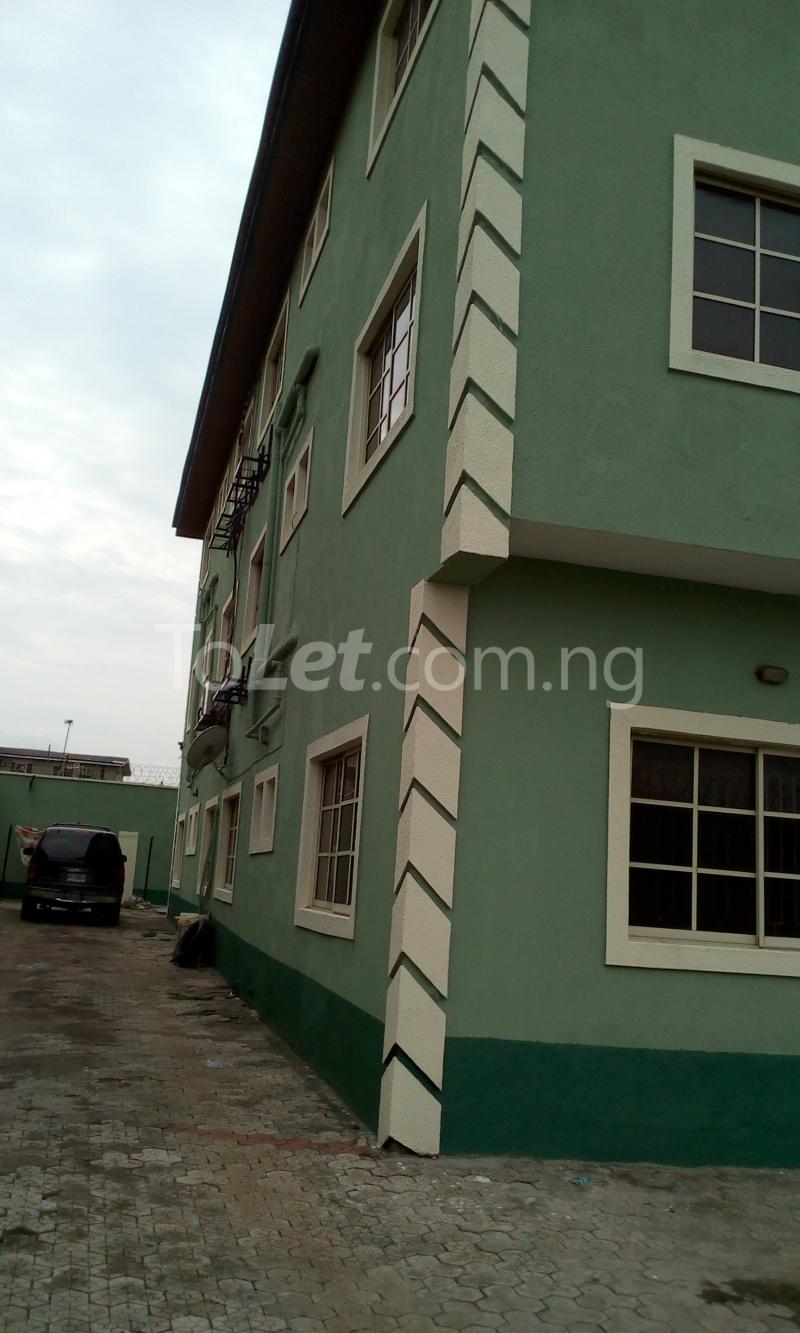 3 bedroom Flat / Apartment for rent Mile 12 Kosofe Kosofe/Ikosi Lagos - 0