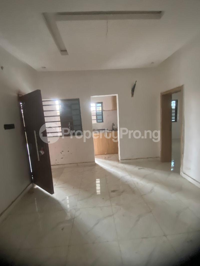2 bedroom Flat / Apartment for rent Morocco Shomolu Shomolu Lagos