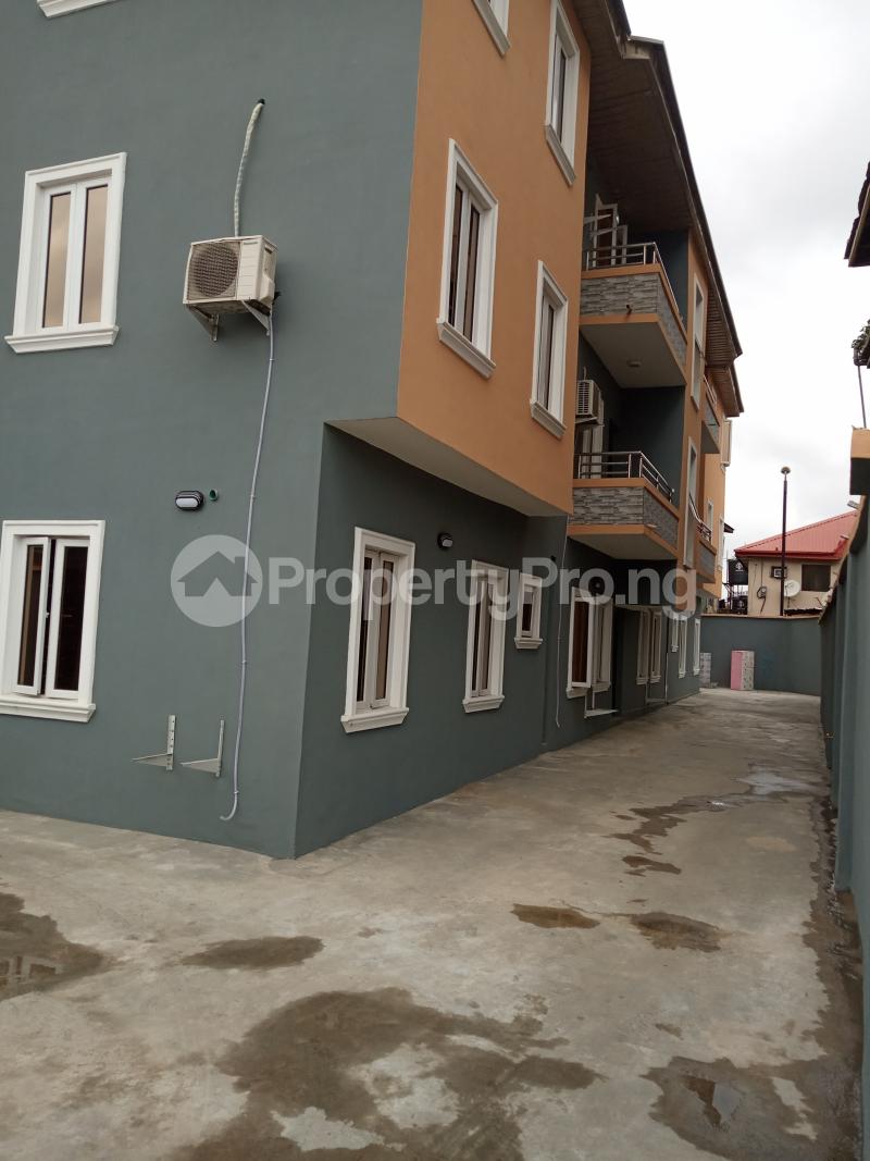 2 bedroom Flat / Apartment for rent Fadeyi Jibowu Yaba Lagos