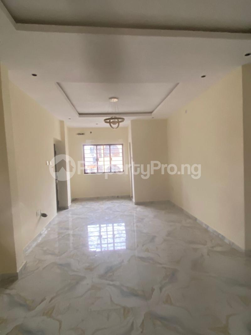 2 bedroom Flat / Apartment for rent Ebute Metta Adekunle Yaba Lagos