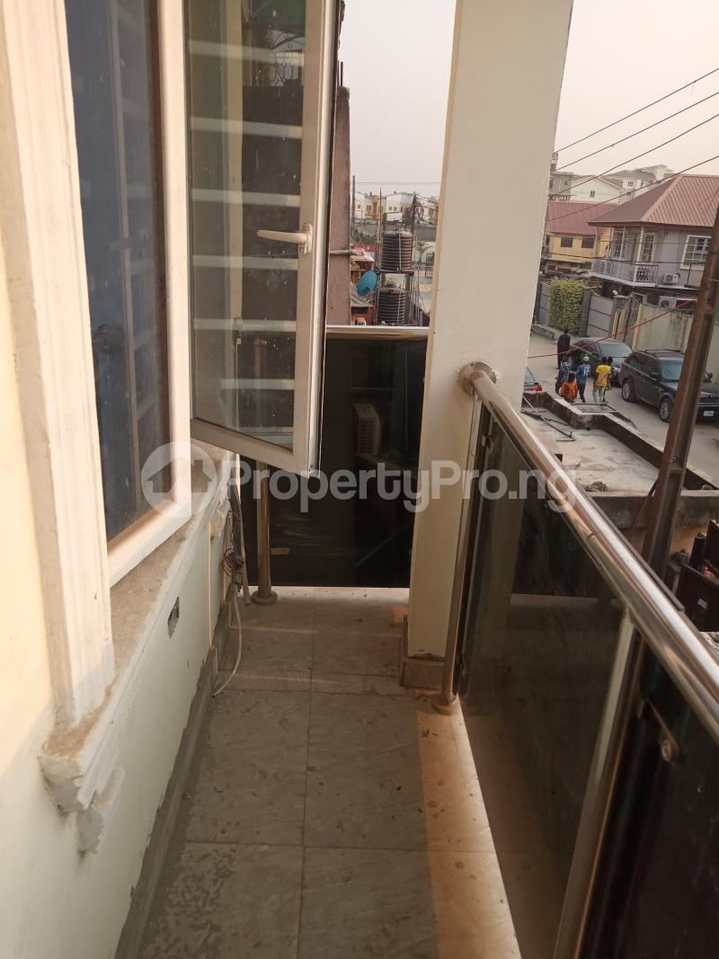 2 bedroom Flat / Apartment for rent Alagomeji Yaba Lagos
