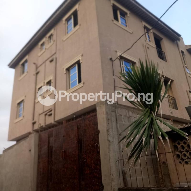 2 bedroom Flat / Apartment for rent Abule Ijesha Abule-Ijesha Yaba Lagos