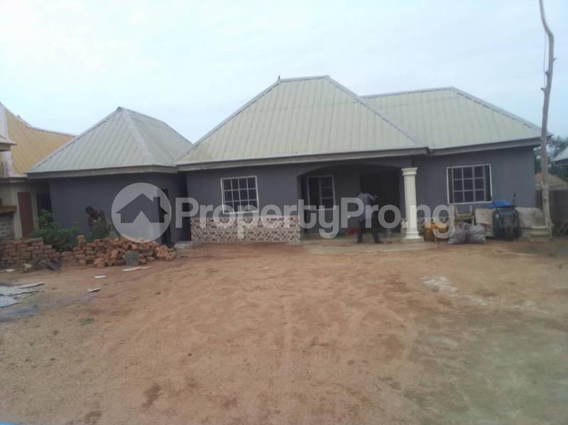 3 bedroom Flat / Apartment for sale Ogashia Street Gboko South After Pen World Academy Gboko Benue