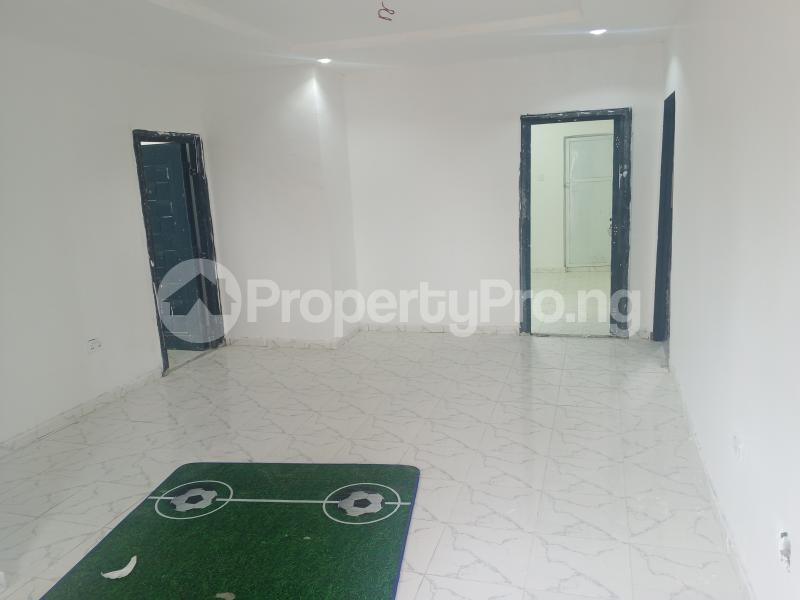 2 bedroom Flat / Apartment for rent Akins Mashihill Ado Road Ajah Lagos