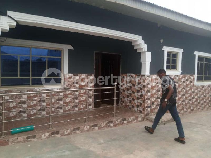 2 bedroom Flat / Apartment for rent Alaaka Off Elebu Oluyole Extension Akala Express Ibadan Oyo