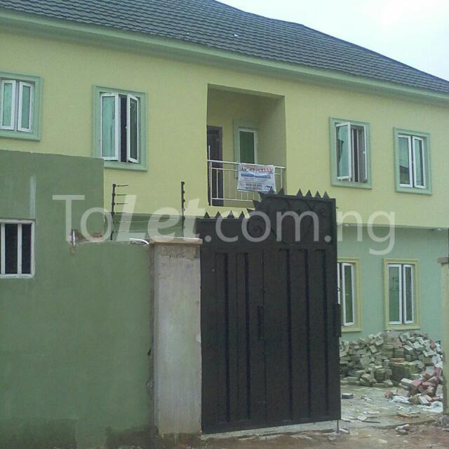 2 bedroom Flat / Apartment for rent At Magodo GRA Phase 1 Ojodu Lagos