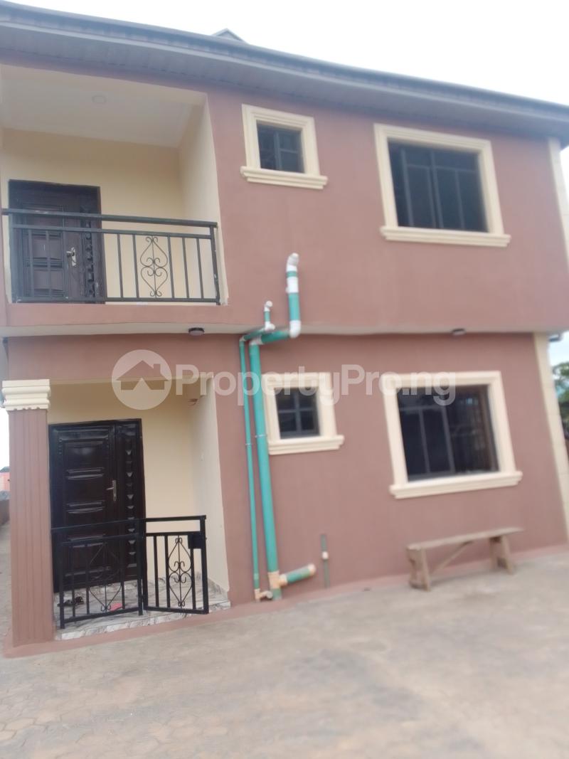 2 Bedroom Flat / Apartment in Magboro Obafemi Owode Ogun Flat