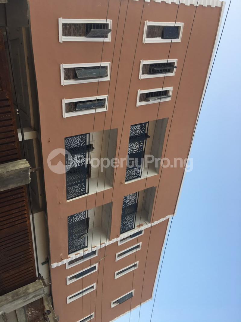 2 bedroom Flat / Apartment for sale Natufe Street Bode Thomas Surulere Lagos