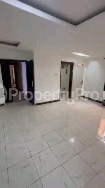 2 bedroom House for rent Powerline Sholuyi Gbagada Lagos Soluyi Gbagada Lagos