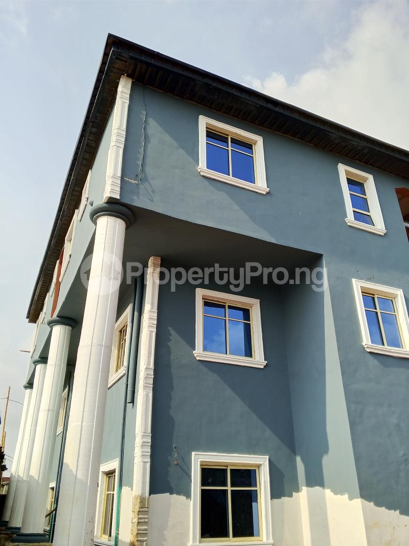 2 bedroom Flat / Apartment for rent Off Kudirat Road Canoe Nnpc Axis Oke-Afa Isolo Lagos