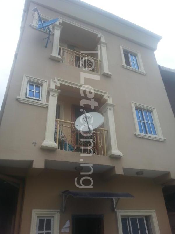 2 bedroom Flat / Apartment for rent 43 Herbert Macaulay Street, Oyingbo Ebute Metta Yaba Lagos