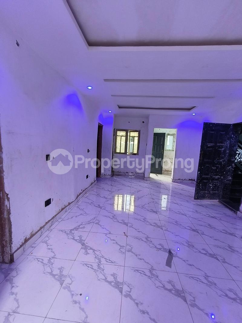2 bedroom Flat / Apartment for rent Off Ilupeju, Onipanu, Lagos. Onipanu Shomolu Lagos