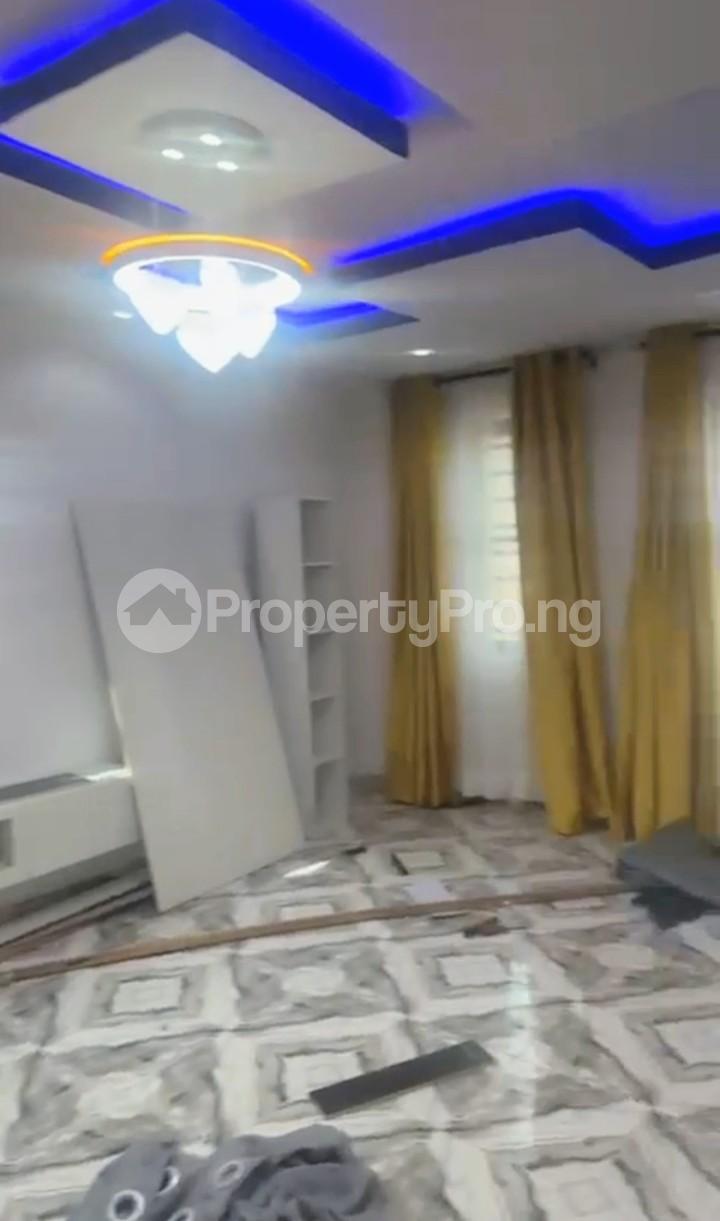 2 bedroom Flat / Apartment for rent Elepe Royal Estate Ebute Ikorodu Lagos - 5