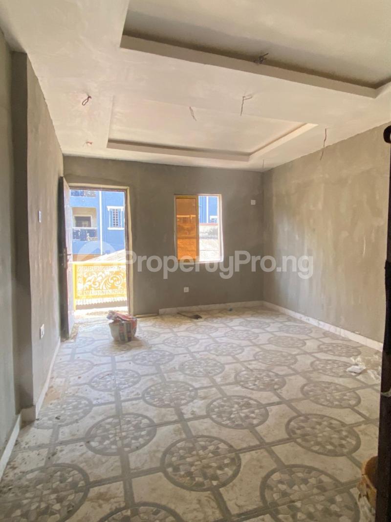 2 bedroom Flat / Apartment for rent  Alagomeji Yaba Lagos